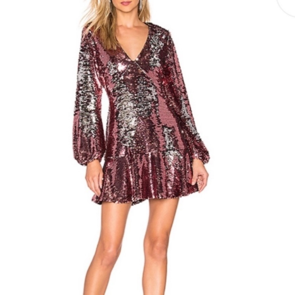 [SOLD] Alexis X Revolve Renada Sequin Dress in Fuchsia Rose Gold Size Medium
